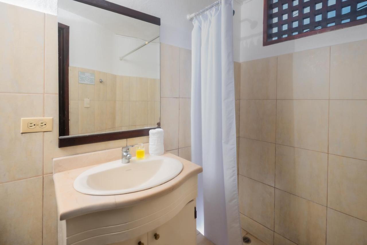 Hostal North Seymour Puerto Ayora  Εξωτερικό φωτογραφία