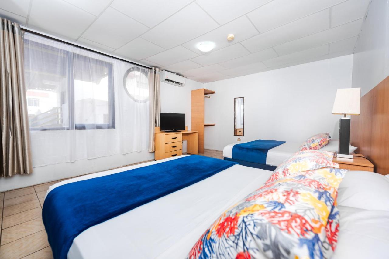 Hostal North Seymour Puerto Ayora  Εξωτερικό φωτογραφία