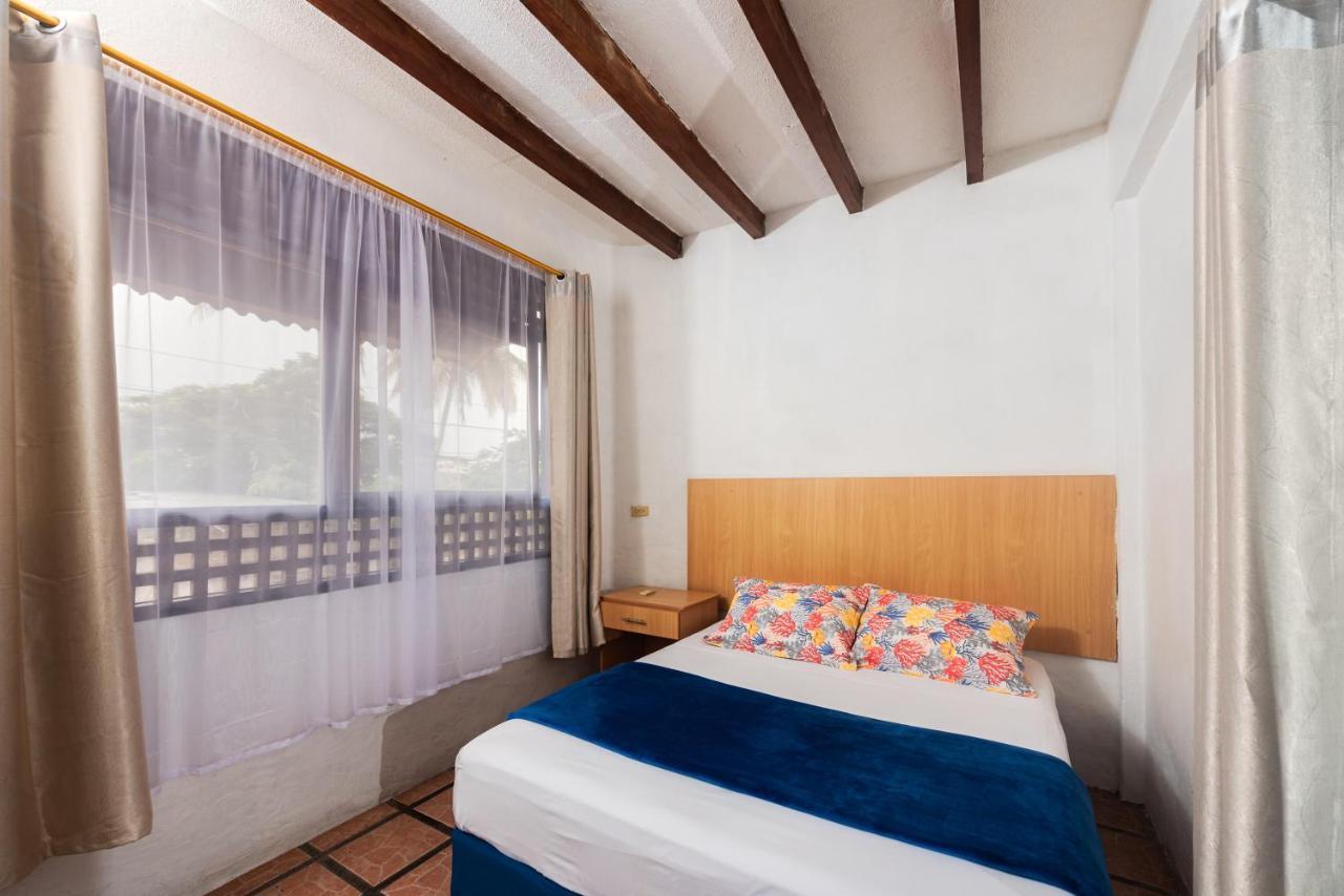 Hostal North Seymour Puerto Ayora  Εξωτερικό φωτογραφία