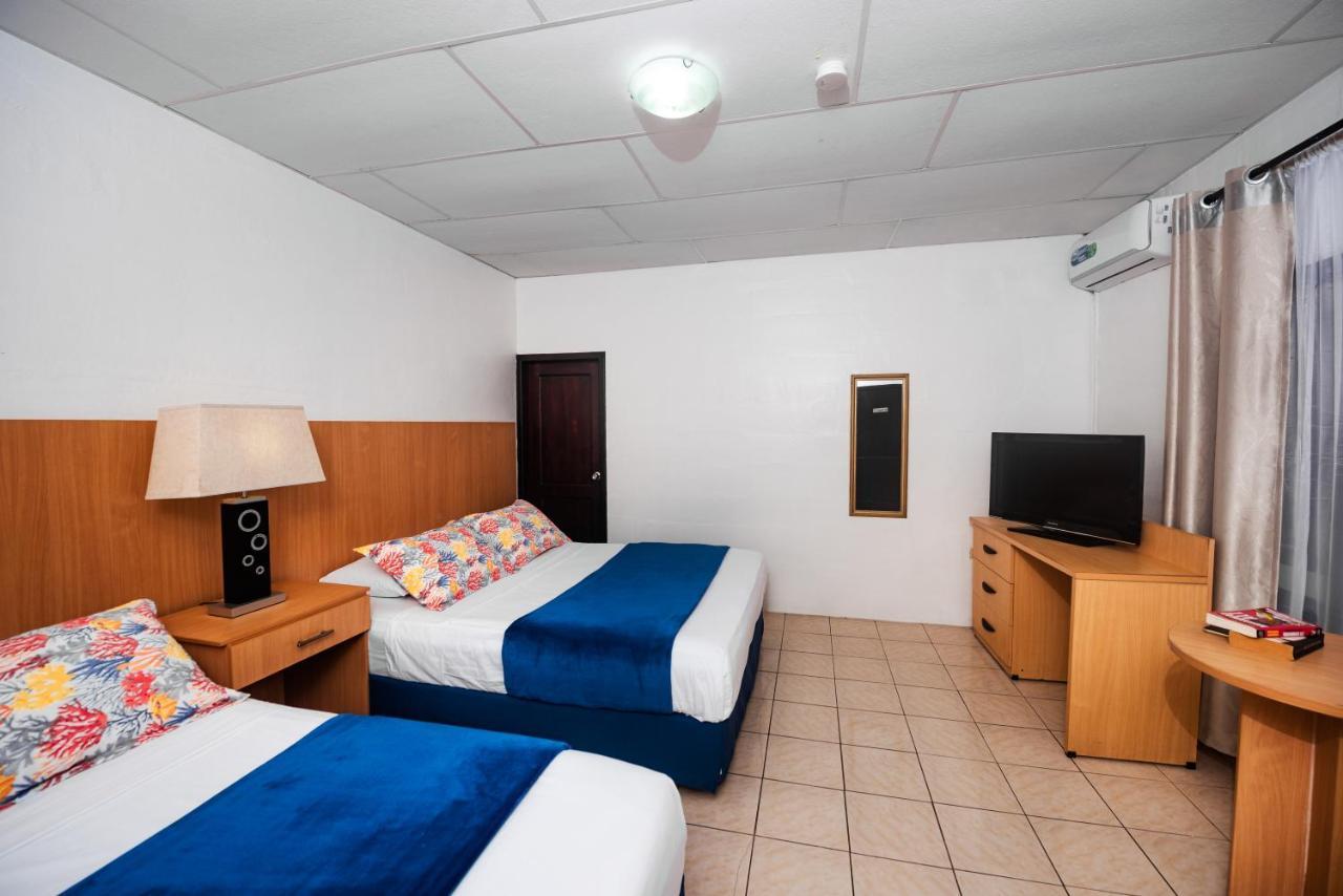 Hostal North Seymour Puerto Ayora  Εξωτερικό φωτογραφία