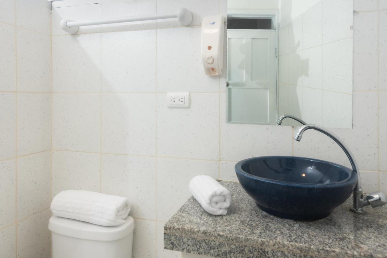 Hostal North Seymour Puerto Ayora  Εξωτερικό φωτογραφία