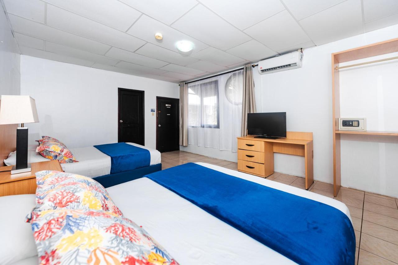 Hostal North Seymour Puerto Ayora  Εξωτερικό φωτογραφία